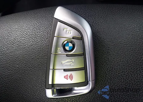 2021 BMW X3 xDrive30I z USA, uszkodzony, nr VIN 5UXTY5C07M9H44258